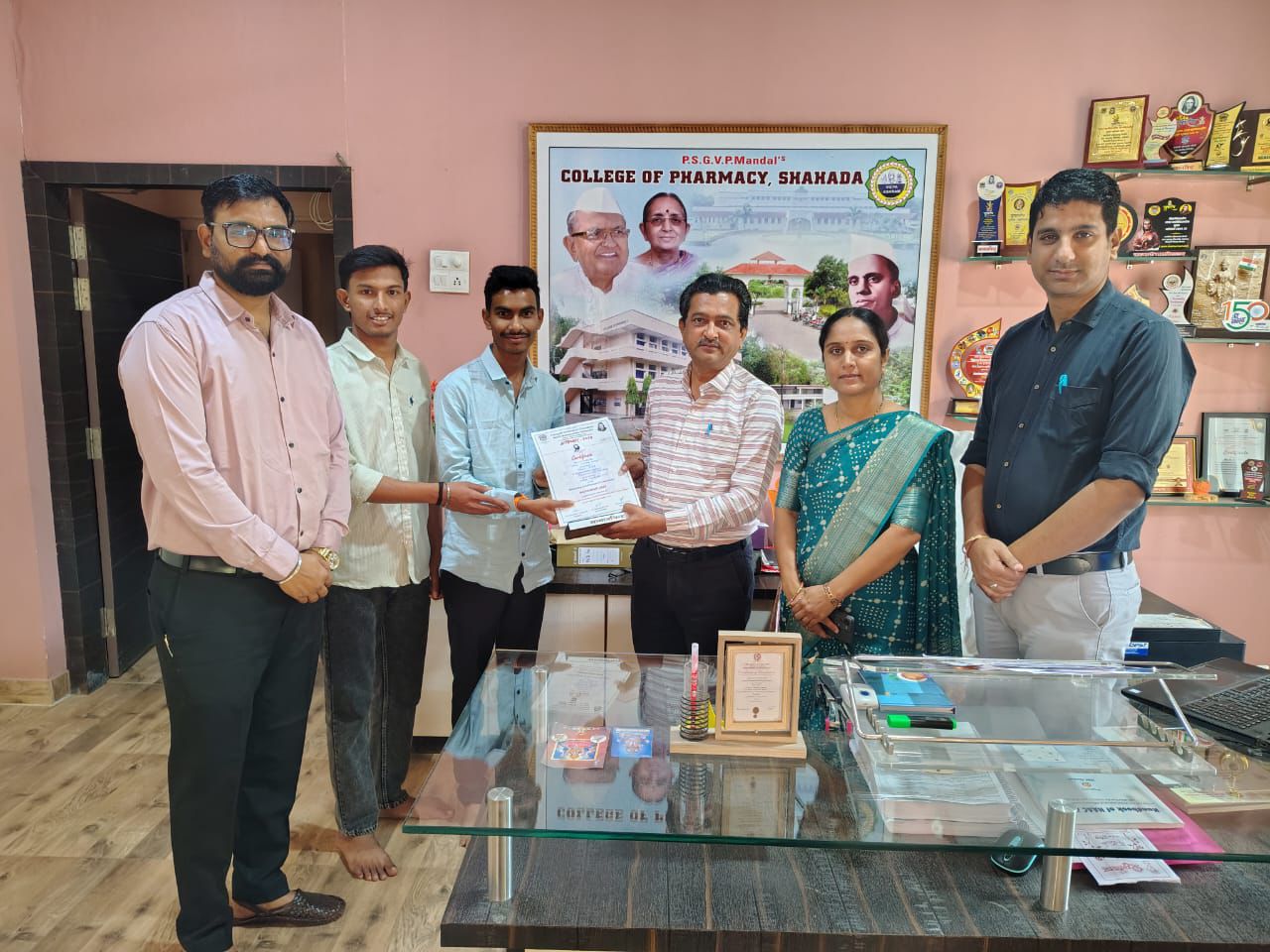 शहाद्याच्या फार्मसी कॉलेजच्या विद्यार्थ्यांची ‘आविष्कार’ स्पर्धेत बाजी; राज्यस्तरावर निवड..